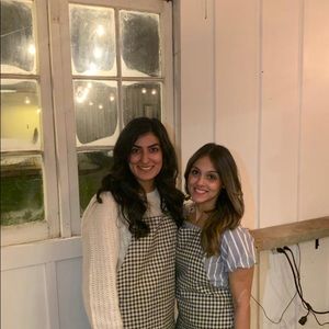 Meet your Posher, Jasmine